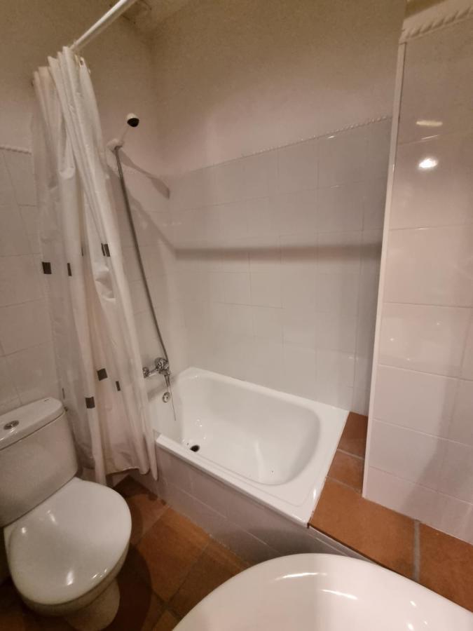 Cal Roger Monsonis Apartament
